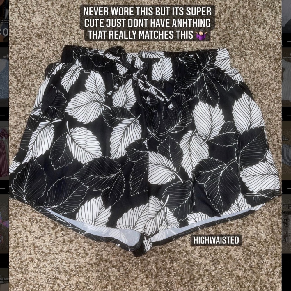 High Waisted Floral Shorts w/ tie